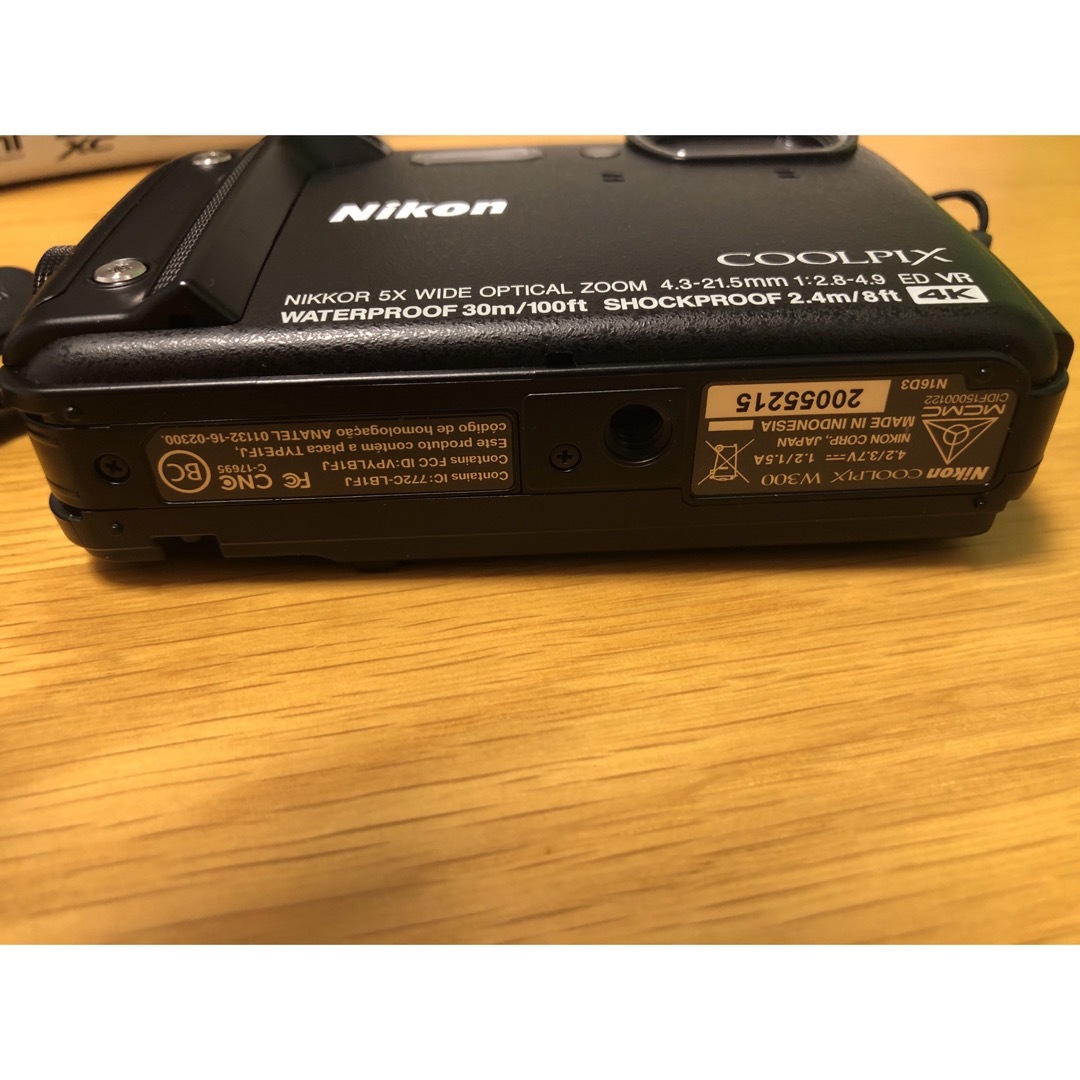 Nikon(ニコン)のNikon デジタルカメラ COOLPIX W W300 BLACK スマホ/家電/カメラのカメラ(コンパクトデジタルカメラ)の商品写真