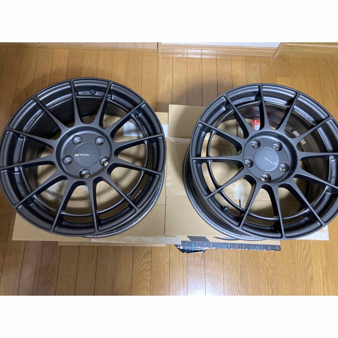 エンケイ NT03RR 17インチ 7.5j+35