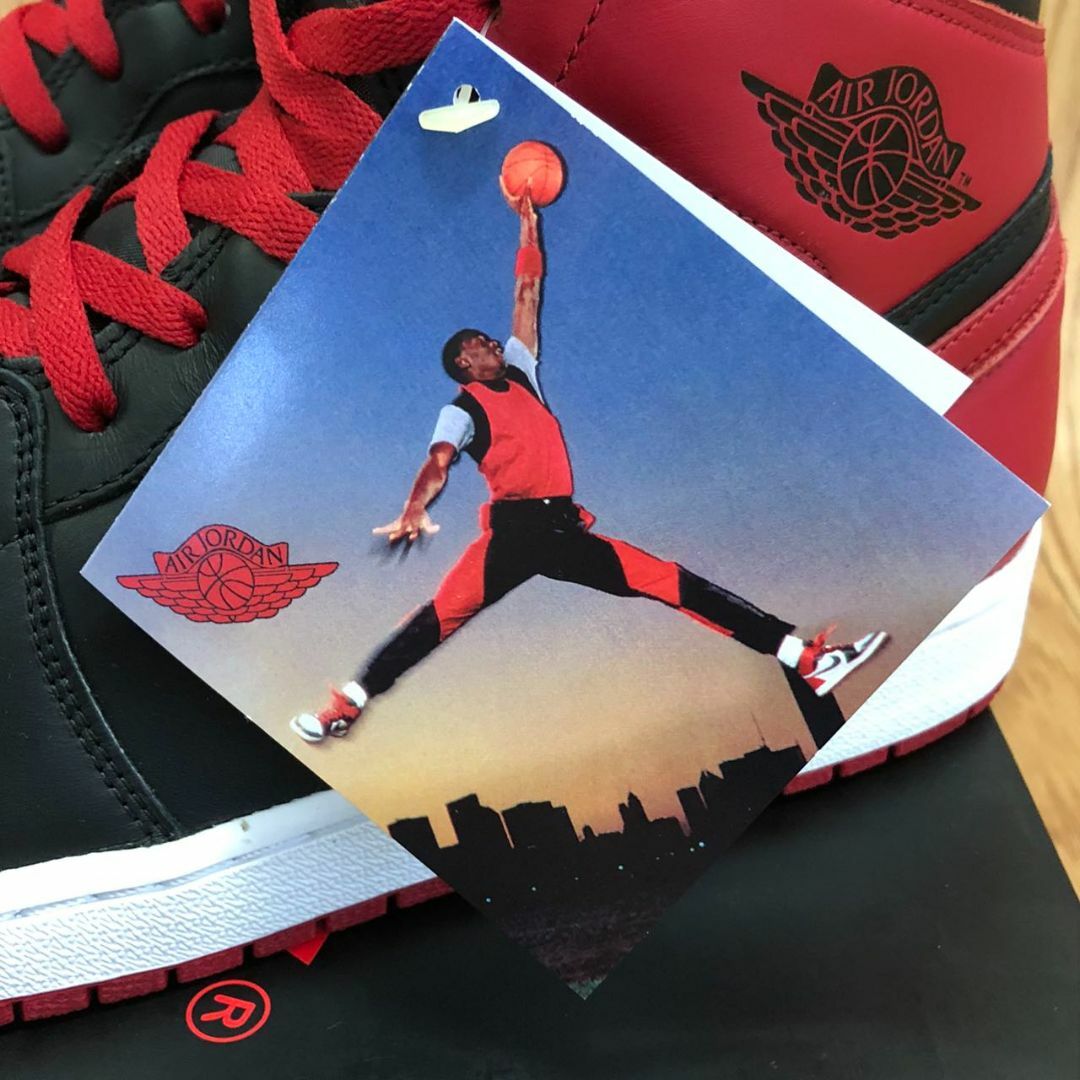 Jordan Brand（NIKE）(ジョーダン)のAIR JORDAN 1 Retro (2013) US13 31cm ※特典付 メンズの靴/シューズ(スニーカー)の商品写真