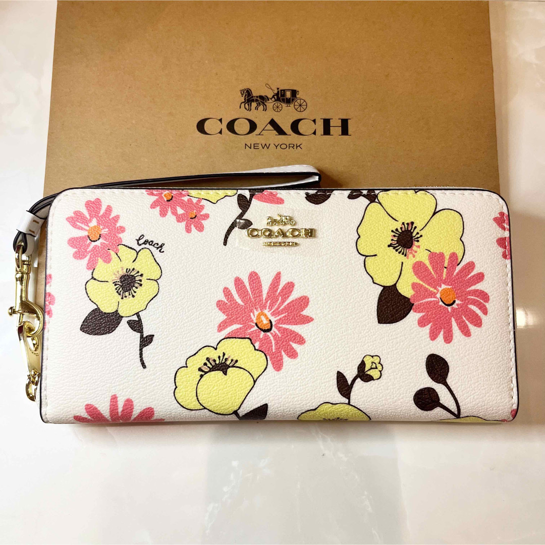 COACH - COACH フローラル プリント ラウンドファスナー長財布 花柄 白