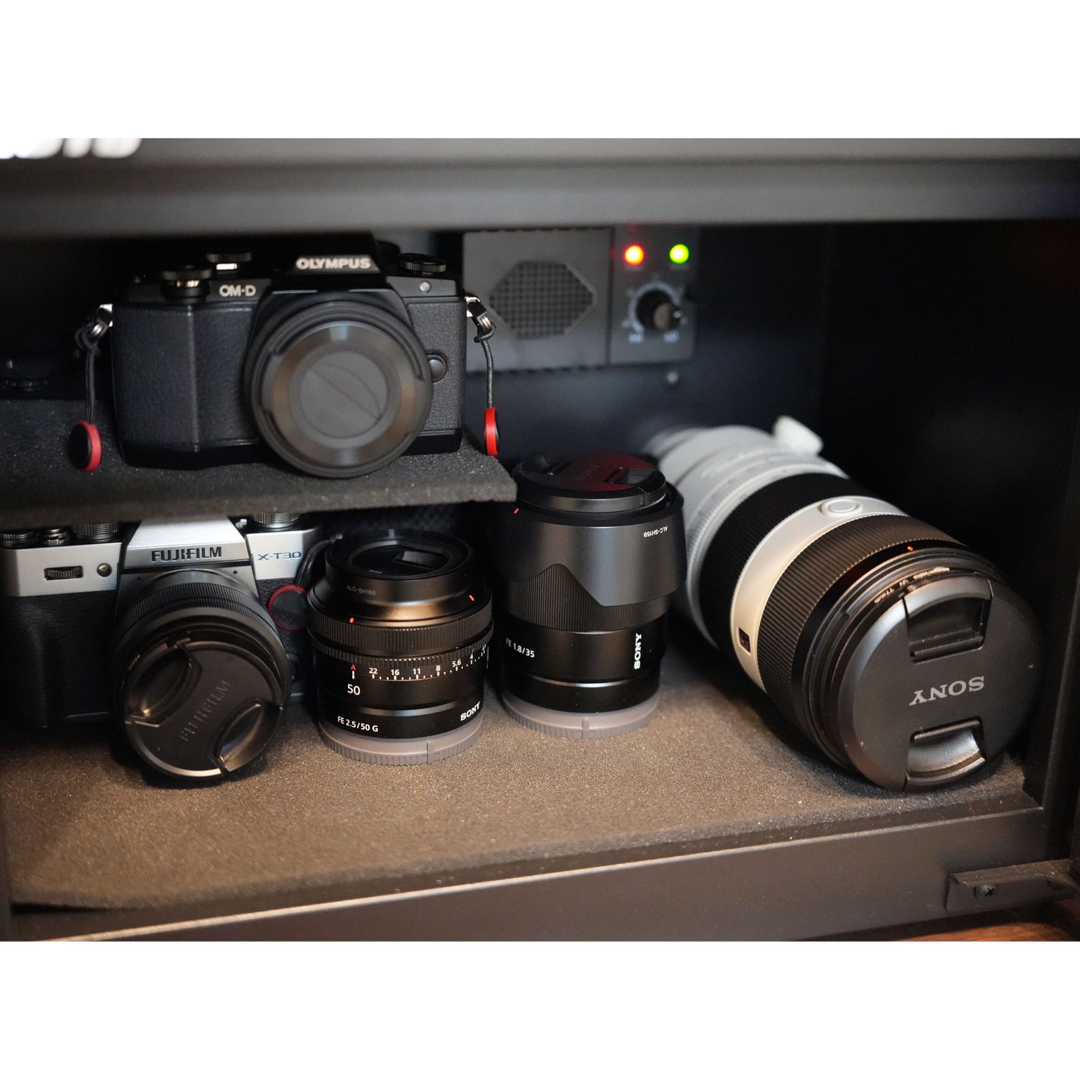 SONY(ソニー)のSONY FE35mm F1.8 ソニー SEL35F18F  スマホ/家電/カメラのカメラ(レンズ(単焦点))の商品写真
