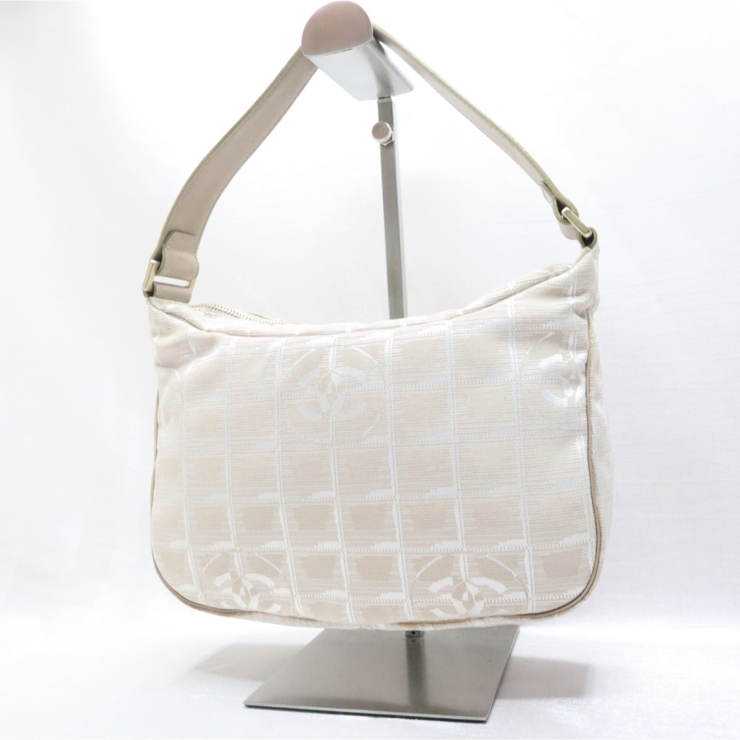 CHANEL - 【美品】CHANEL シャネル ニュートラベルライン ハンドバッグ ピンク