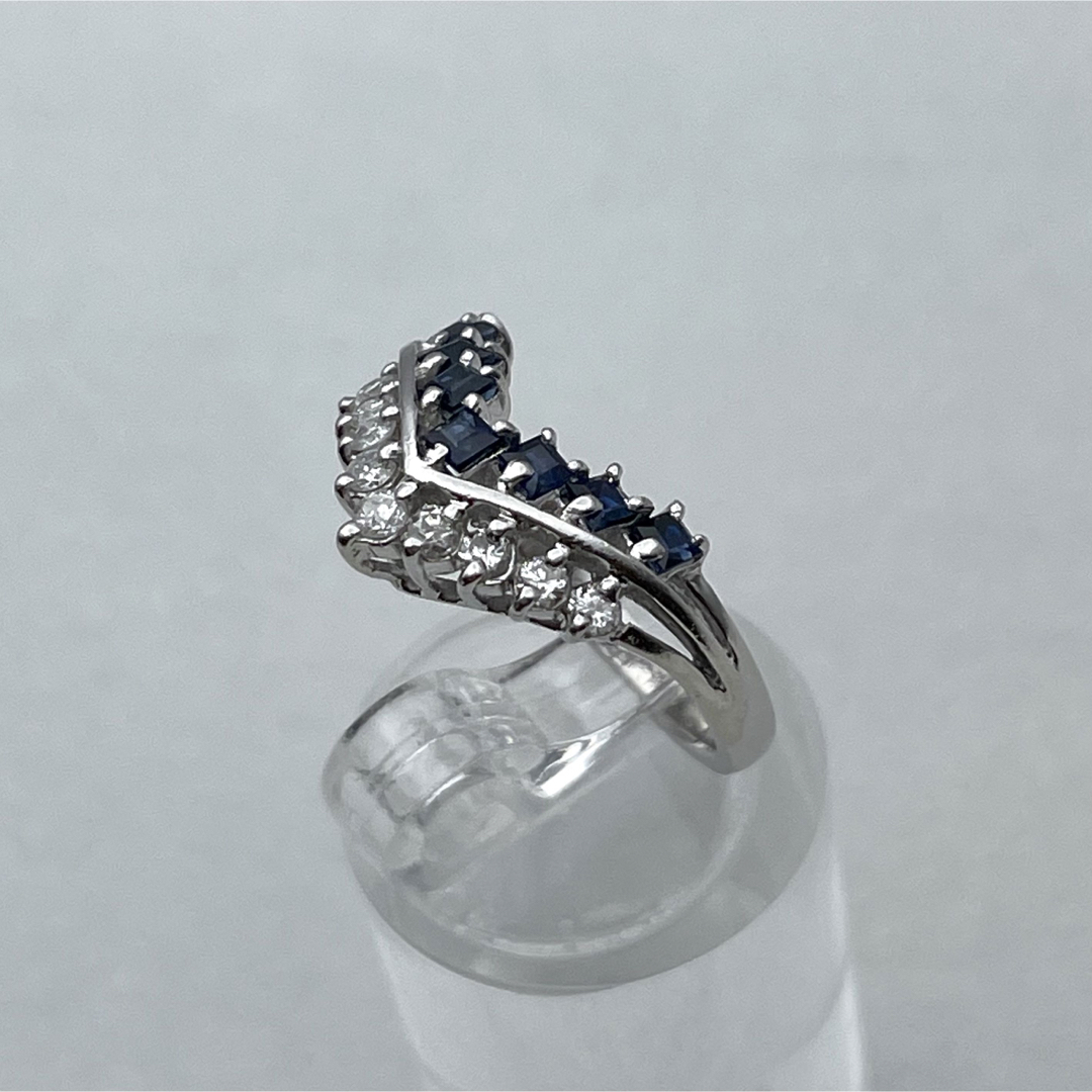 pt900 V字 0.52ct 0.23ct リング-