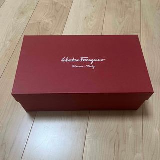 サルヴァトーレフェラガモ ショッパーの通販 300点以上 | Salvatore
