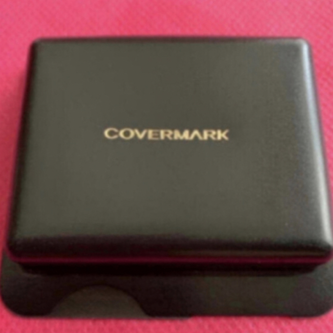 COVERMARK(カバーマーク)の❤️新品未使用　カバーマーク　フローレスフィットファンデーション　サンプル　1コ コスメ/美容のベースメイク/化粧品(ファンデーション)の商品写真