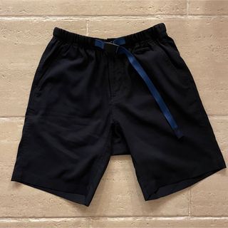 グラミチ(GRAMICCI)の【美品】グラミチ ビームス別注 ショーツ ネイビー サイズM(ショートパンツ)