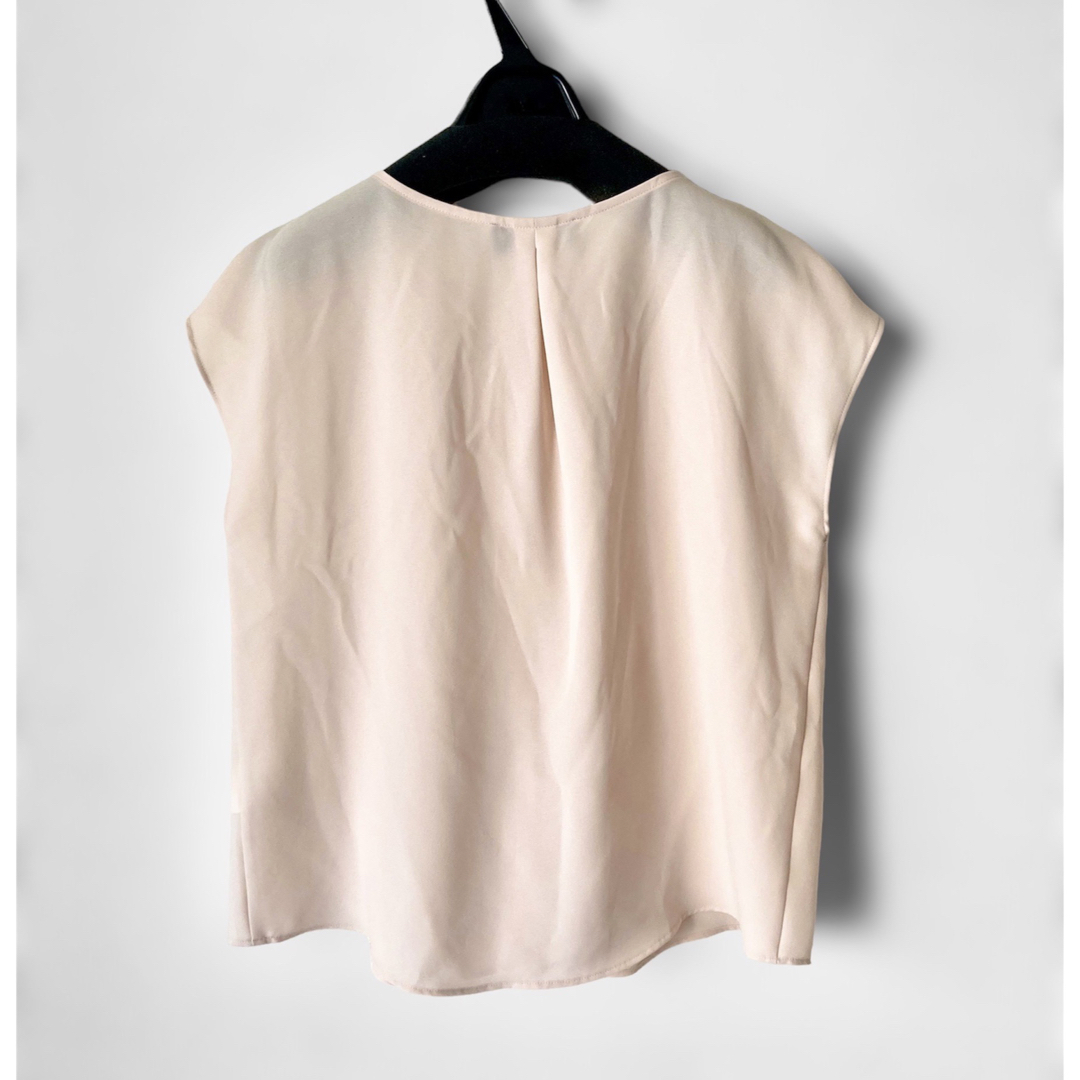 UNTITLED(アンタイトル)のUNTITLED アンタイトル　シフォンブラウス プルオーバー　XS(5号) レディースのトップス(シャツ/ブラウス(半袖/袖なし))の商品写真