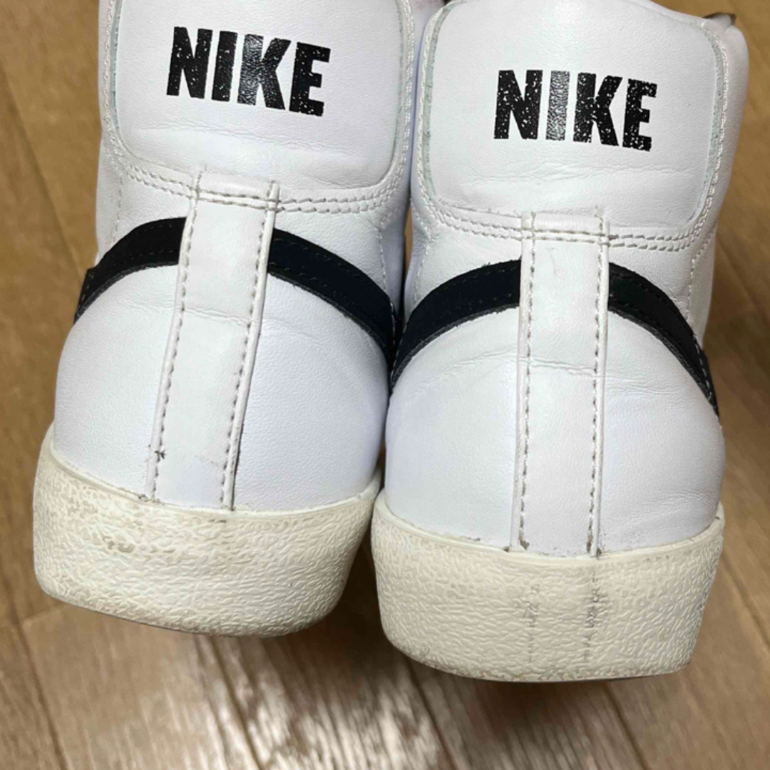 NIKE(ナイキ)のナイキ　ブレーザー　MID′77  ビンテージ レディースの靴/シューズ(スニーカー)の商品写真