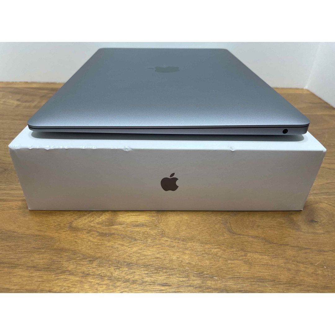 美品❗️MacBook Air 2020 M1チップ　スペースグレイ