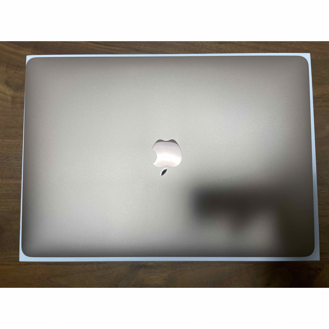 美品 沁み MacBook Air 13インチSSD 128GB/箱付き 美品 沁み MacBook Air 13インチSSD 128GB/箱付き