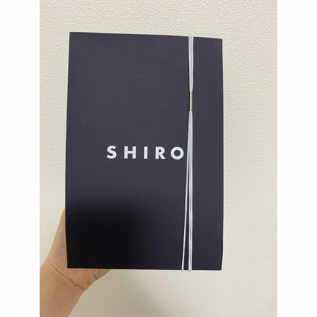 shiro(シロ)のSHIRO 箱 コスメ/美容の香水(香水(女性用))の商品写真