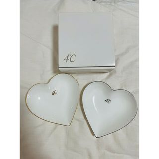 ヨンドシー(4℃)の4℃ ペアハートプレート(食器)