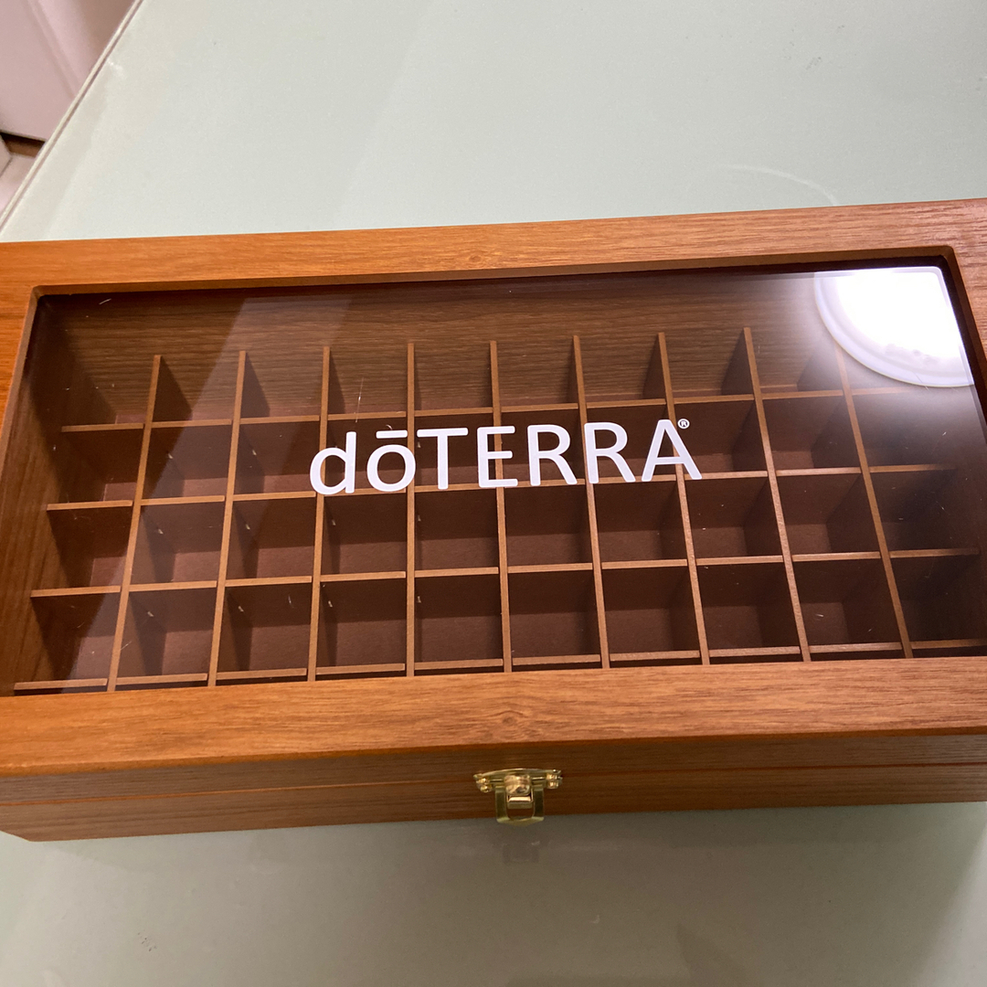 doTERRA - 新品未使用!ドテラ アロマ 木箱の通販 by ポコ's shop