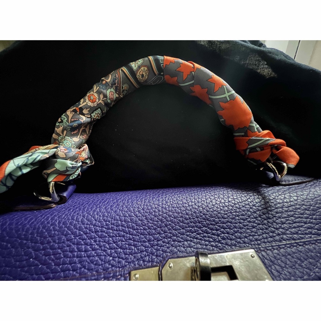 Hermes ⭐︎ ツイリー オレンジ✖️ブルー Hermes ⭐︎ ツイリー オレンジ✖️ブルー