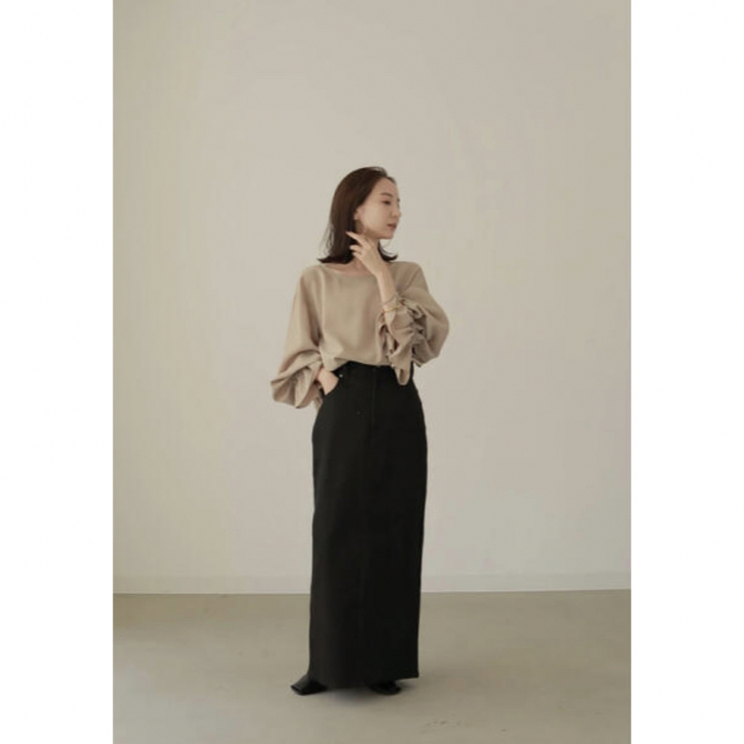 CLANE(クラネ)のlouren gather sleeve blouse レディースのトップス(シャツ/ブラウス(長袖/七分))の商品写真