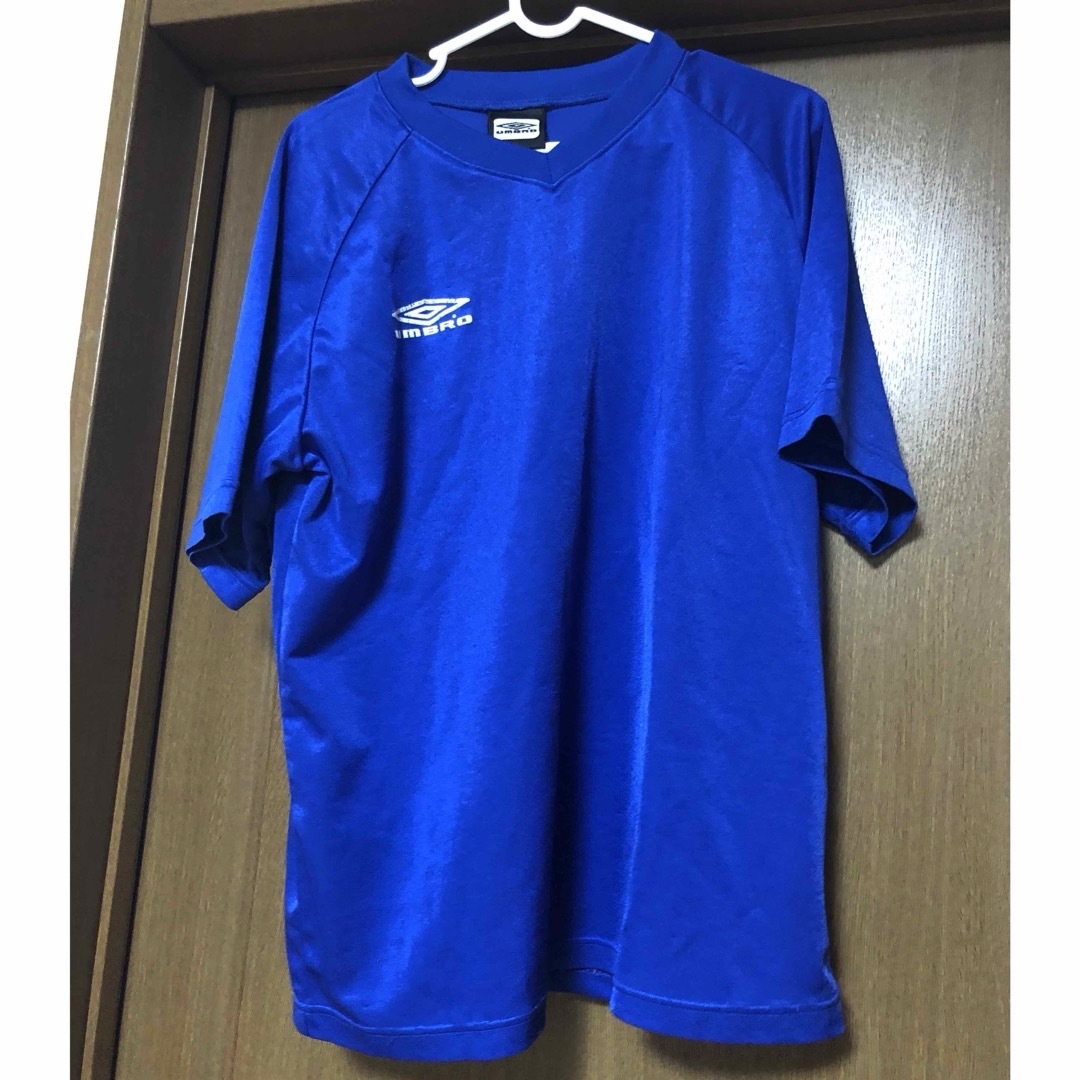 UMBRO(アンブロ)の【UMBRO】Tシャツ スポーツ/アウトドアのサッカー/フットサル(ウェア)の商品写真