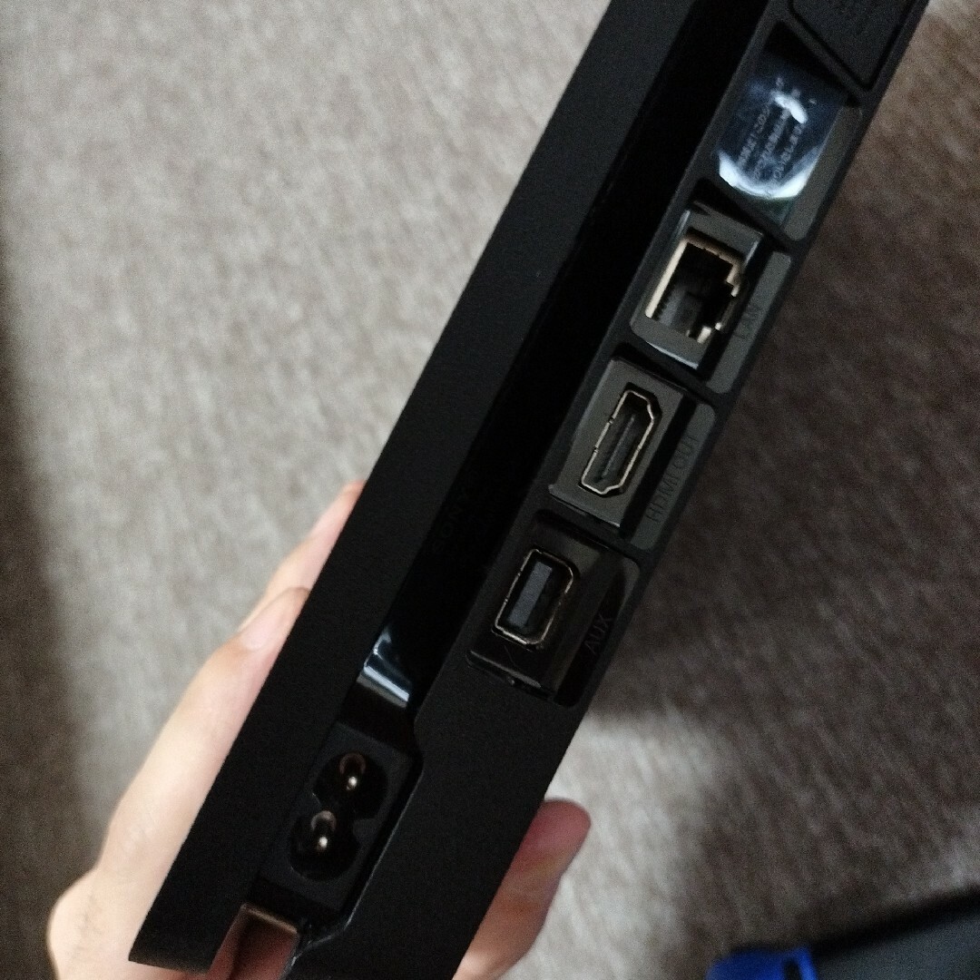 PlayStation®4 ジェット・ブラック 500GB CUH-2000A 2