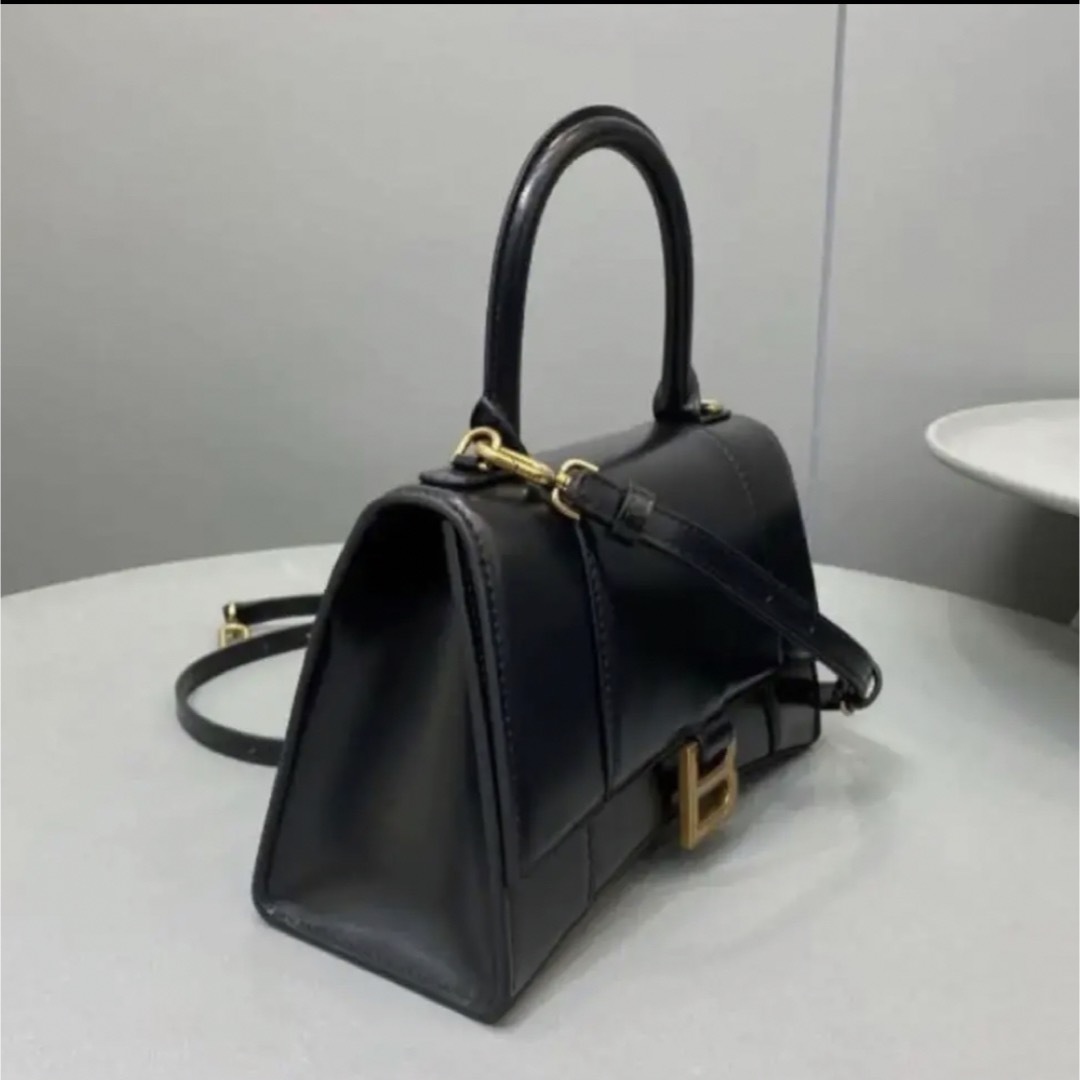 BALENCIAGA BAG(バレンシアガバッグ)のBALENCIAGA アワーグラスバッグ レディースのバッグ(ショルダーバッグ)の商品写真