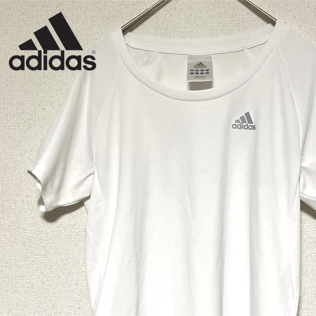 adidas(アディダス)のadidas アディダス Tシャツ インナー スポーツ 白 ホワイト M レディースのトップス(Tシャツ(半袖/袖なし))の商品写真
