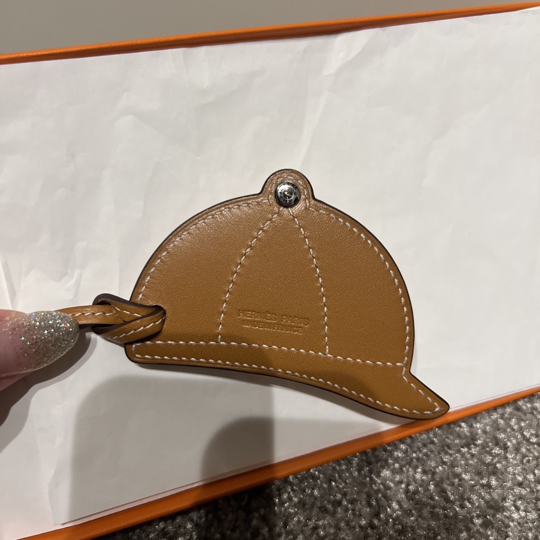 Hermes(エルメス)の値下げ！！エルメス　パドック　ボンブ　新品 ハンドメイドのファッション小物(バッグチャーム)の商品写真