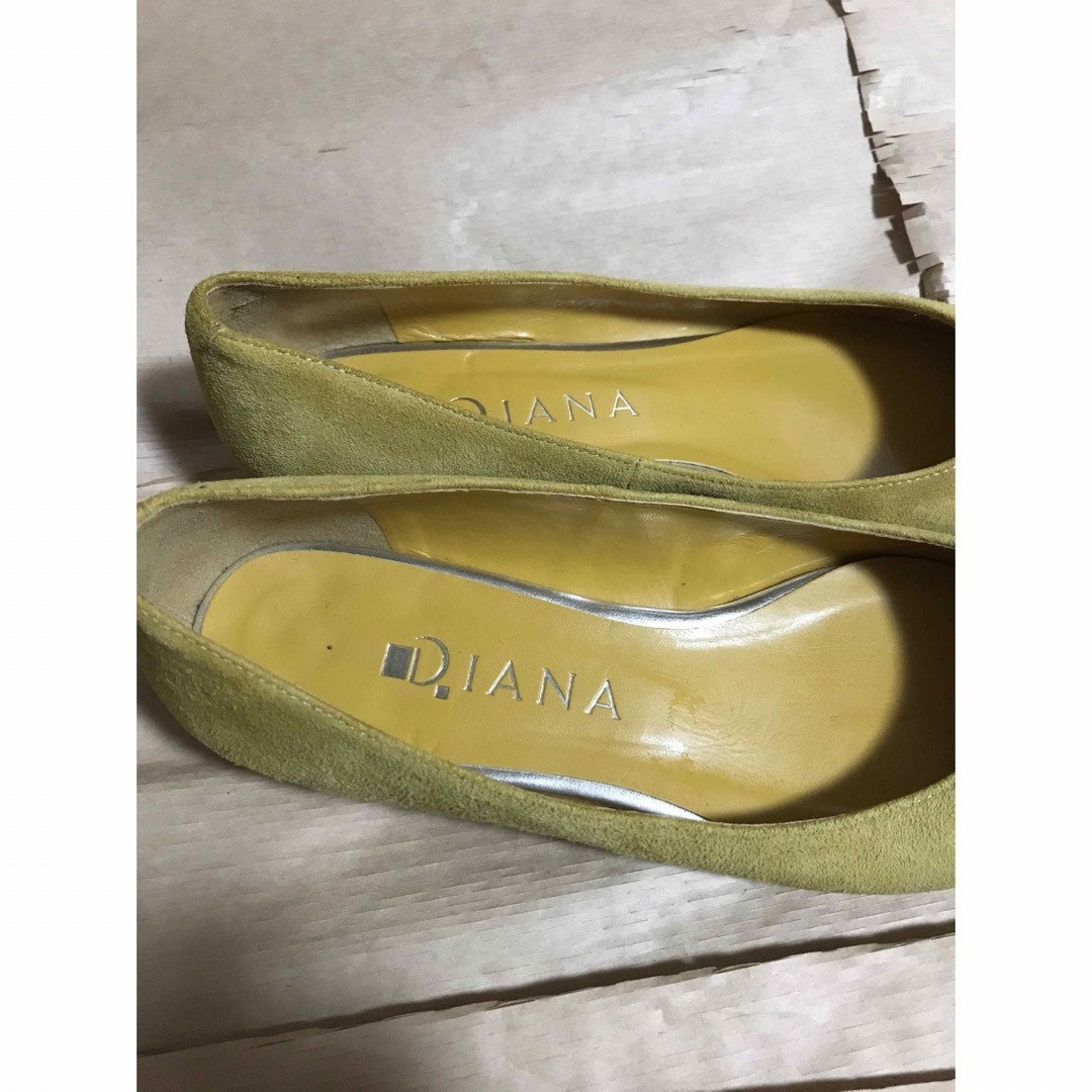 DIANA(ダイアナ)のDIANA パンプス　スエード　21.5cm 美品 レディースの靴/シューズ(ハイヒール/パンプス)の商品写真