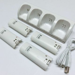 ウィー(Wii)のWii ダブルリモコンチャージスタンド4連(ホワイト)（電池パック4個付属）(その他)