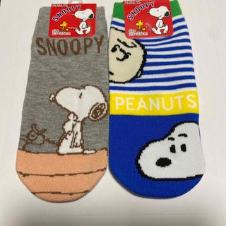 スヌーピー(SNOOPY)のPEANUTS スヌーピー靴下2足組　未使用品(靴下/タイツ)