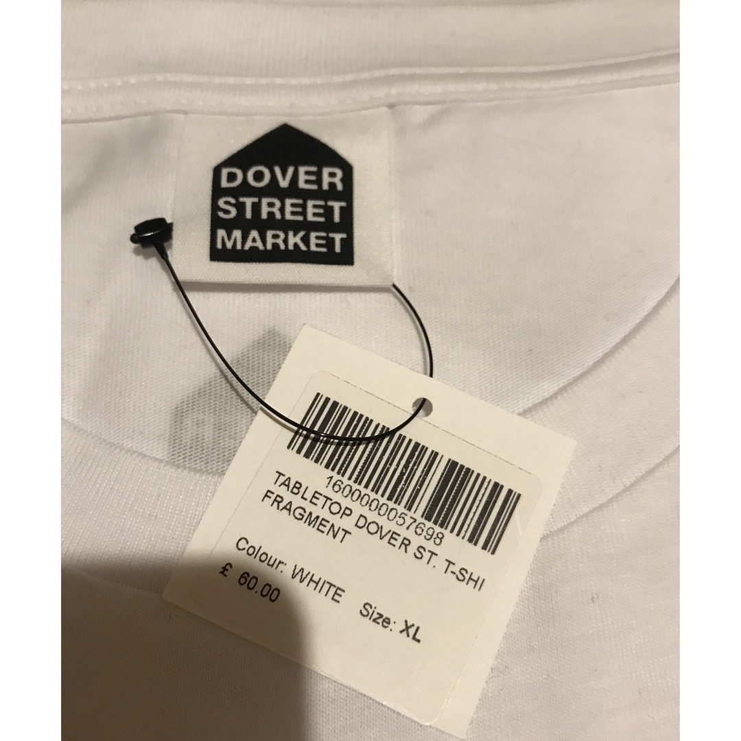 FRAGMENT(フラグメント)の藤原ヒロシ FRAGMENT DSM TABLE TOP DOVER ST XL メンズのトップス(Tシャツ/カットソー(半袖/袖なし))の商品写真