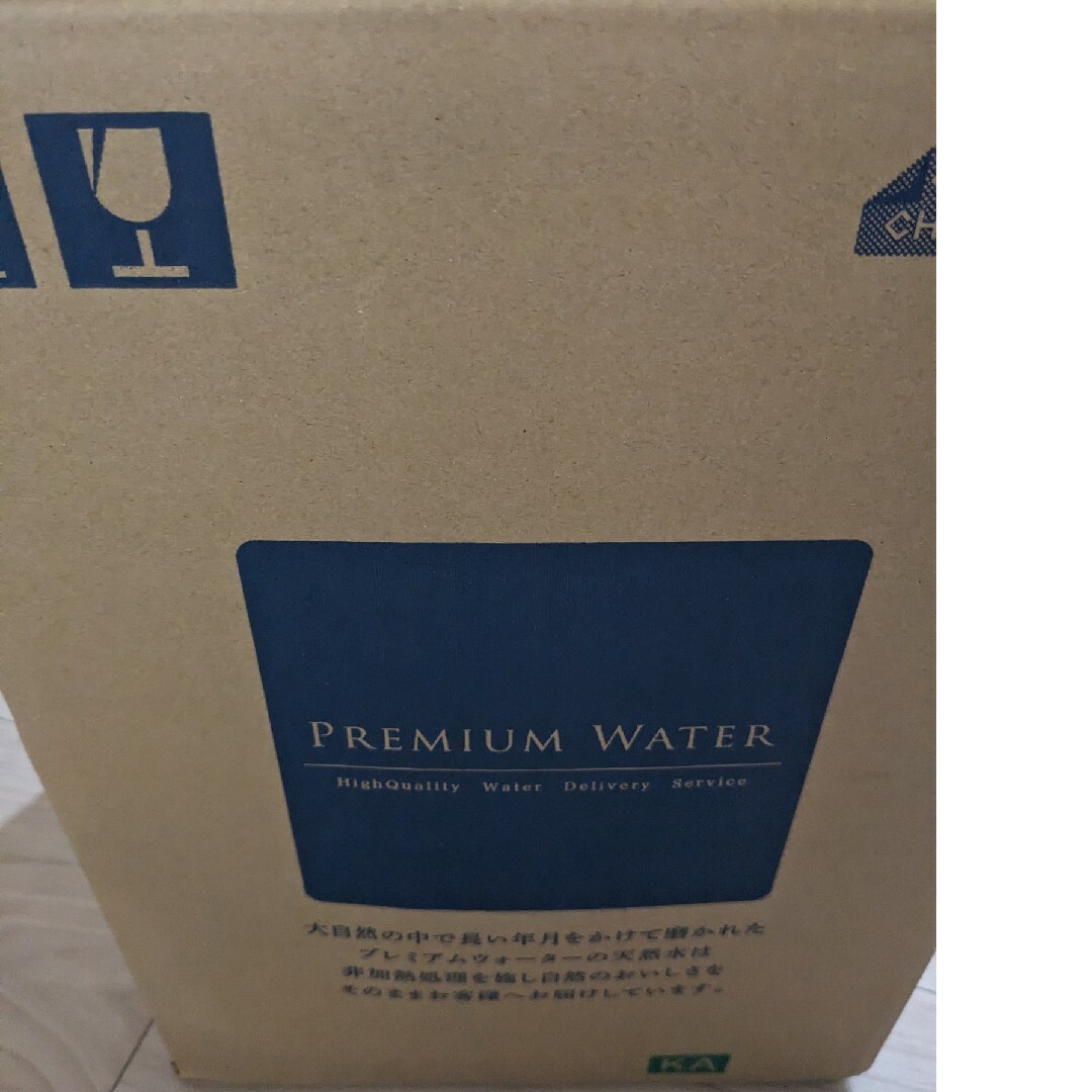 PREMIUM WATER 12リットル１箱 食品/飲料/酒の飲料(ミネラルウォーター)の商品写真