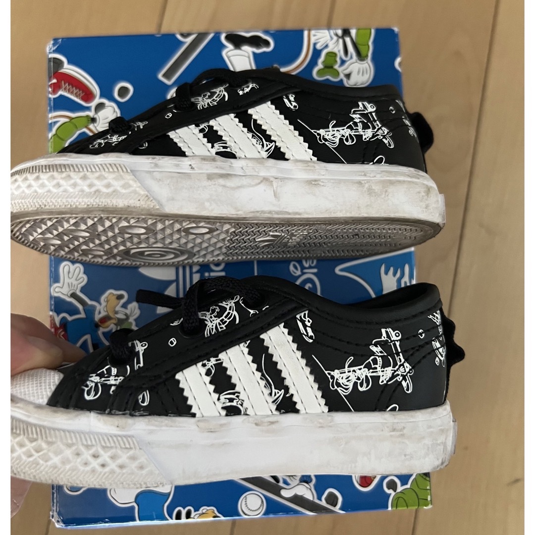 adidas(アディダス)のadidas スニーカー キッズ/ベビー/マタニティのベビー靴/シューズ(~14cm)(スニーカー)の商品写真