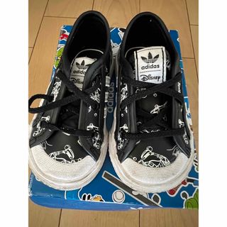 アディダス(adidas)のadidas スニーカー(スニーカー)