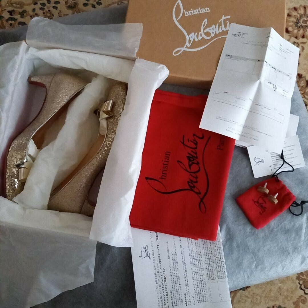 Christian Louboutin(クリスチャンルブタン)のクリスチャン・ルブタンChristian Louboutin☆ミニマ☆新品未使用 レディースの靴/シューズ(ハイヒール/パンプス)の商品写真