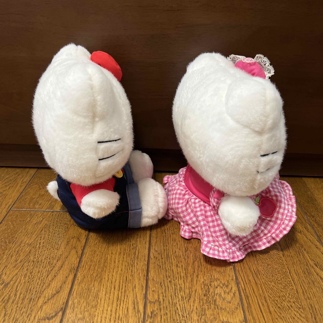 ハローキティ ぬいぐるみ2体セット 3