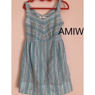 アミウ(AMIW)の日本製AMIW  アミウ　レディースワンピース　Mサイズ(ひざ丈ワンピース)