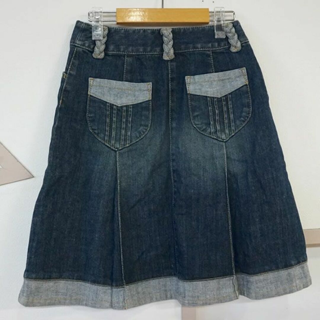 kumikyoku（組曲）(クミキョク)のKUMIKYOKU デニム ブルー系 ひざ丈 スカート 4805612 レディースのスカート(ひざ丈スカート)の商品写真