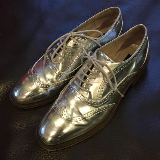 ザラ(ZARA)のZara❤️silver Oxford shoe! 38(ローファー/革靴)