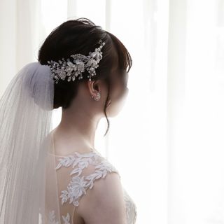 【最終値下げ】ウェディングヘアアクセサリー ヘッドドレス 結婚式(カチューシャ)