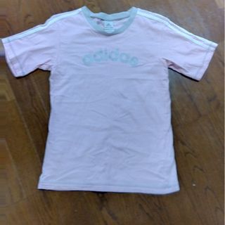 アディダス(adidas)のAdidas　ピンク　Tシャツ(Tシャツ(半袖/袖なし))