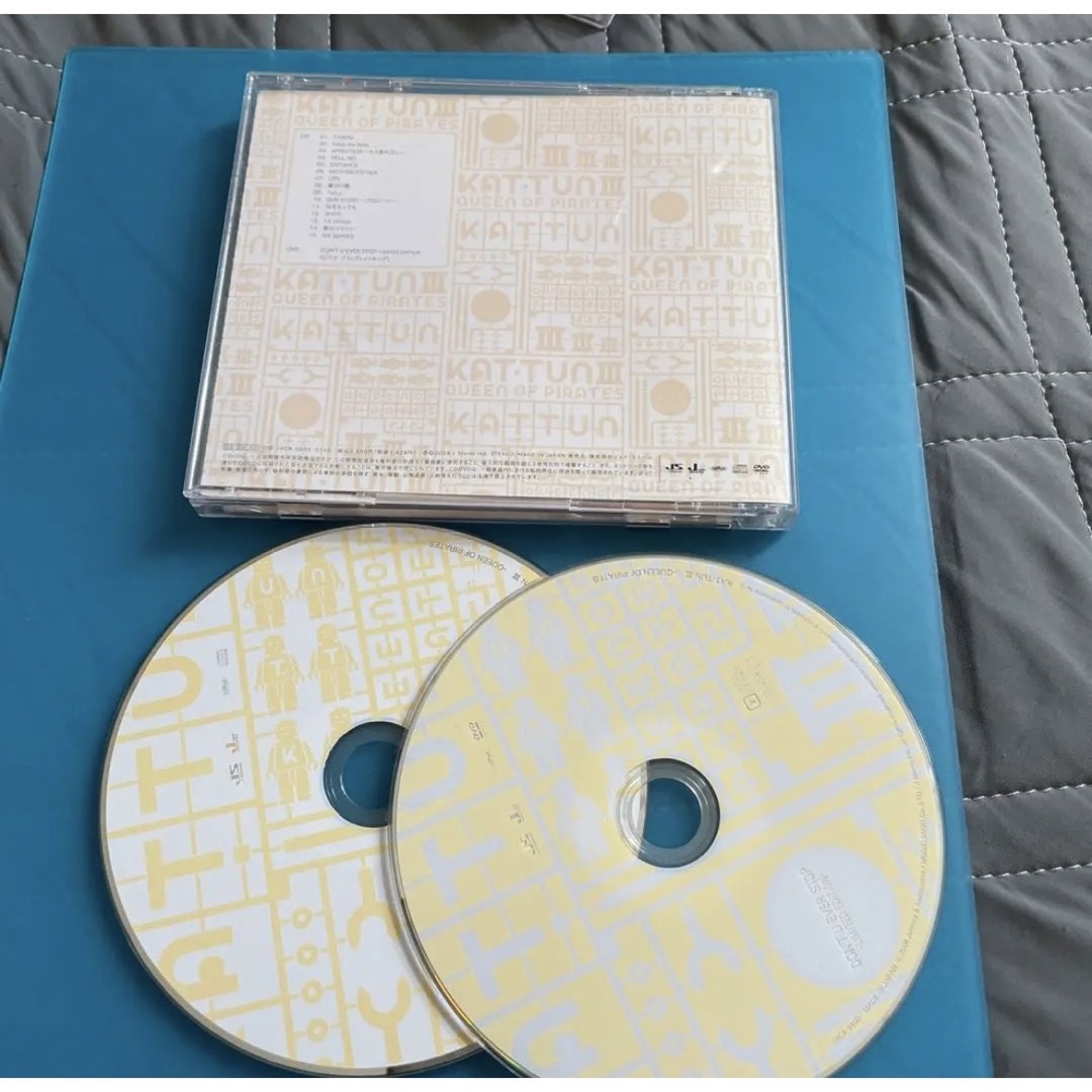 KAT-TUN(カトゥーン)のKAT-TUN Ⅲ QUEEN OF PIRATES 初回盤DVD付　赤西仁 エンタメ/ホビーのCD(ポップス/ロック(邦楽))の商品写真