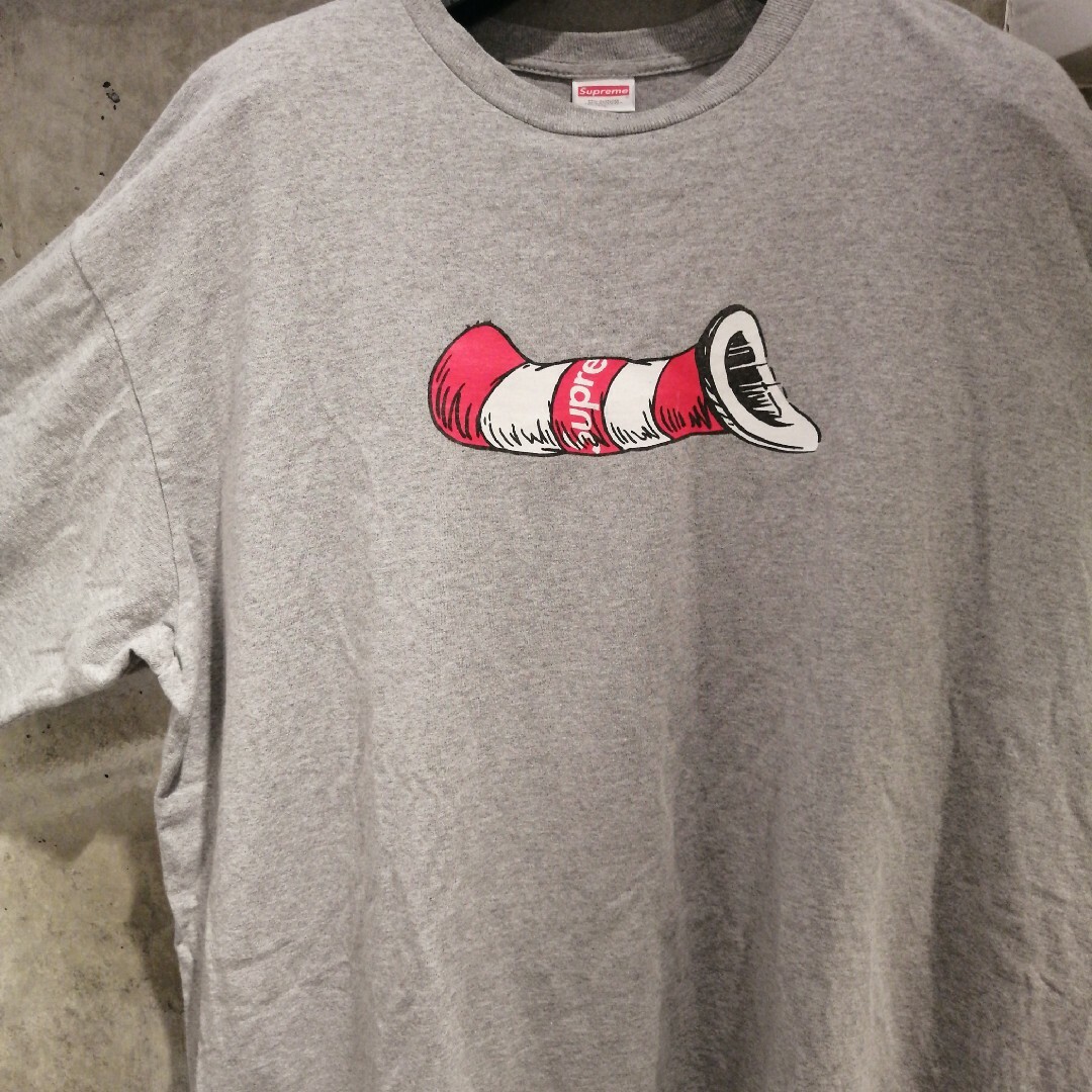 Supreme - 【XLサイズ Cat in the Hat】シュプリームセンターロゴ T