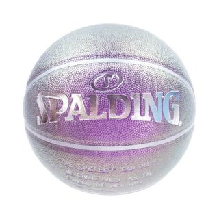 ヴァレンチノVLTN”と“SPALDING”バスケットボール