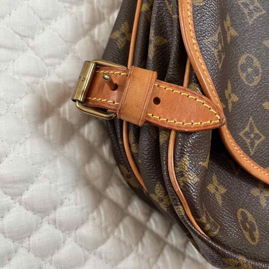 LOUIS VUITTON(ルイヴィトン)のルイヴィトン　ソミュール レディースのバッグ(ショルダーバッグ)の商品写真