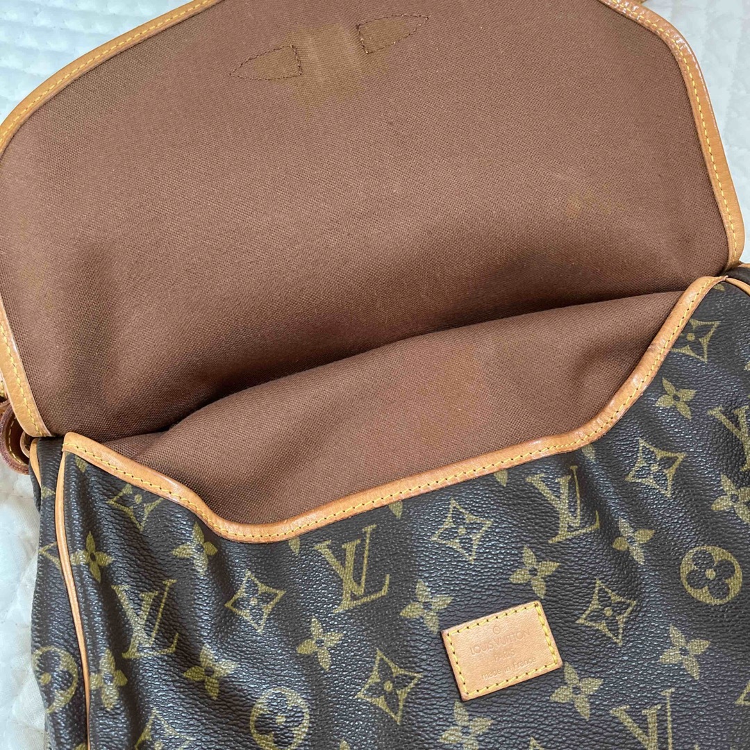 LOUIS VUITTON(ルイヴィトン)のルイヴィトン　ソミュール レディースのバッグ(ショルダーバッグ)の商品写真