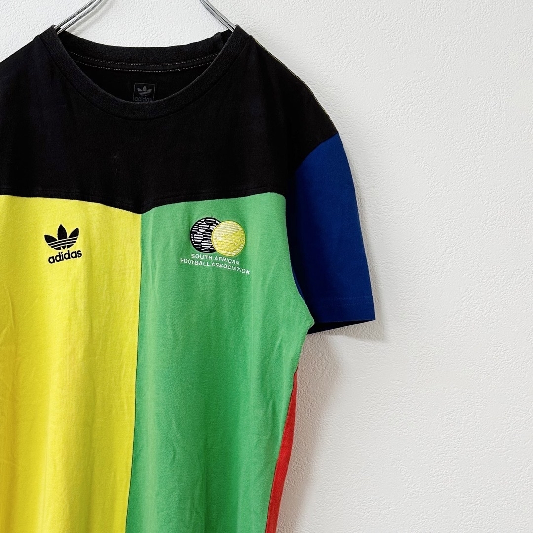 adidas(アディダス)のadidas×FIFA★南アフリカ + GAP 黄緑Tシャツ　2枚セット メンズのトップス(Tシャツ/カットソー(半袖/袖なし))の商品写真