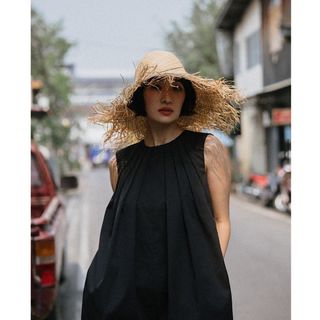 Nala ナラ Lotus swim rompersの通販 by らっくま【プロフィールご一読