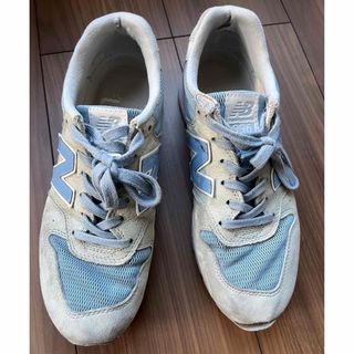 ニューバランス(New Balance)の難あり【匿名配送】ニューバランス  996 スニーカー　24センチ(スニーカー)