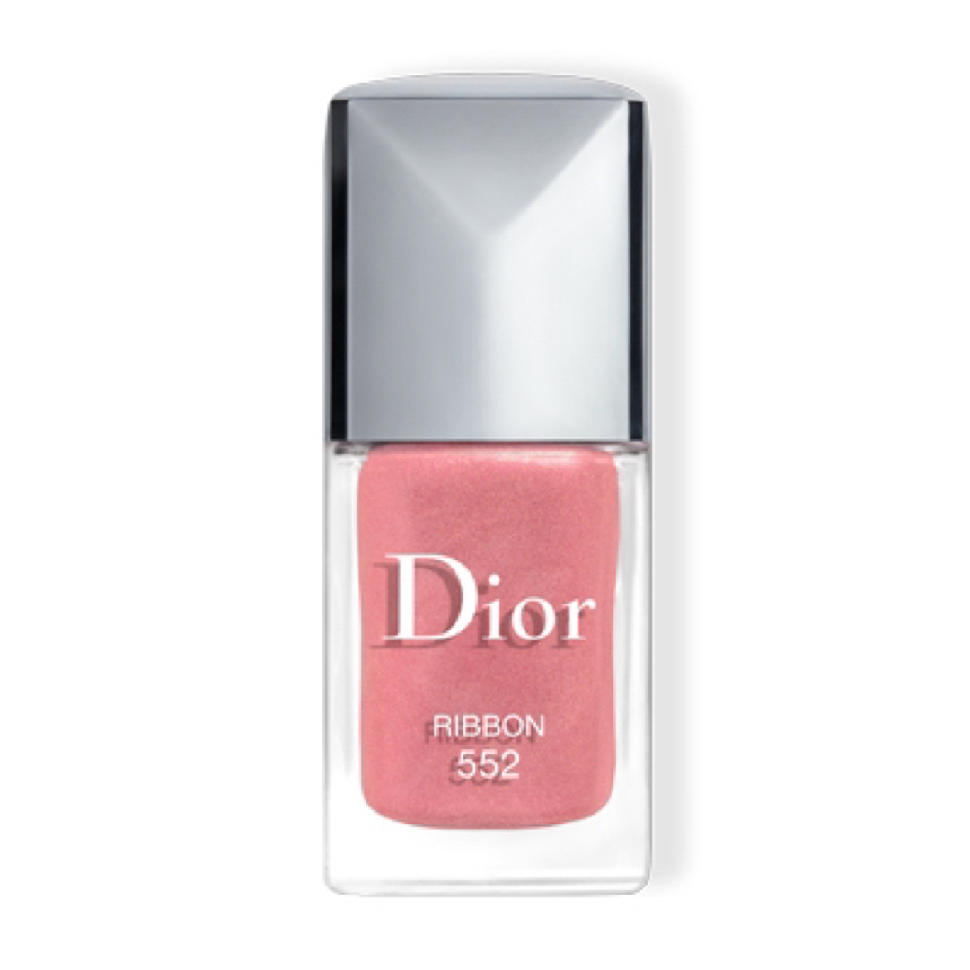 Dior(ディオール)のDior ディオール ヴェルニ 552 リボン 梅田阪急限定 完売色 新品 コスメ/美容のネイル(マニキュア)の商品写真