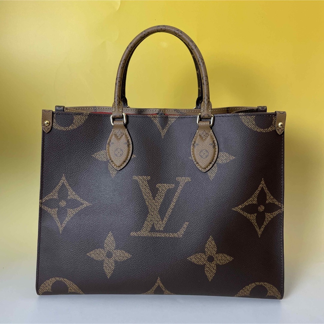 Louis Vuitton 極美品 ジャイアント モノグラム オンザゴー MM