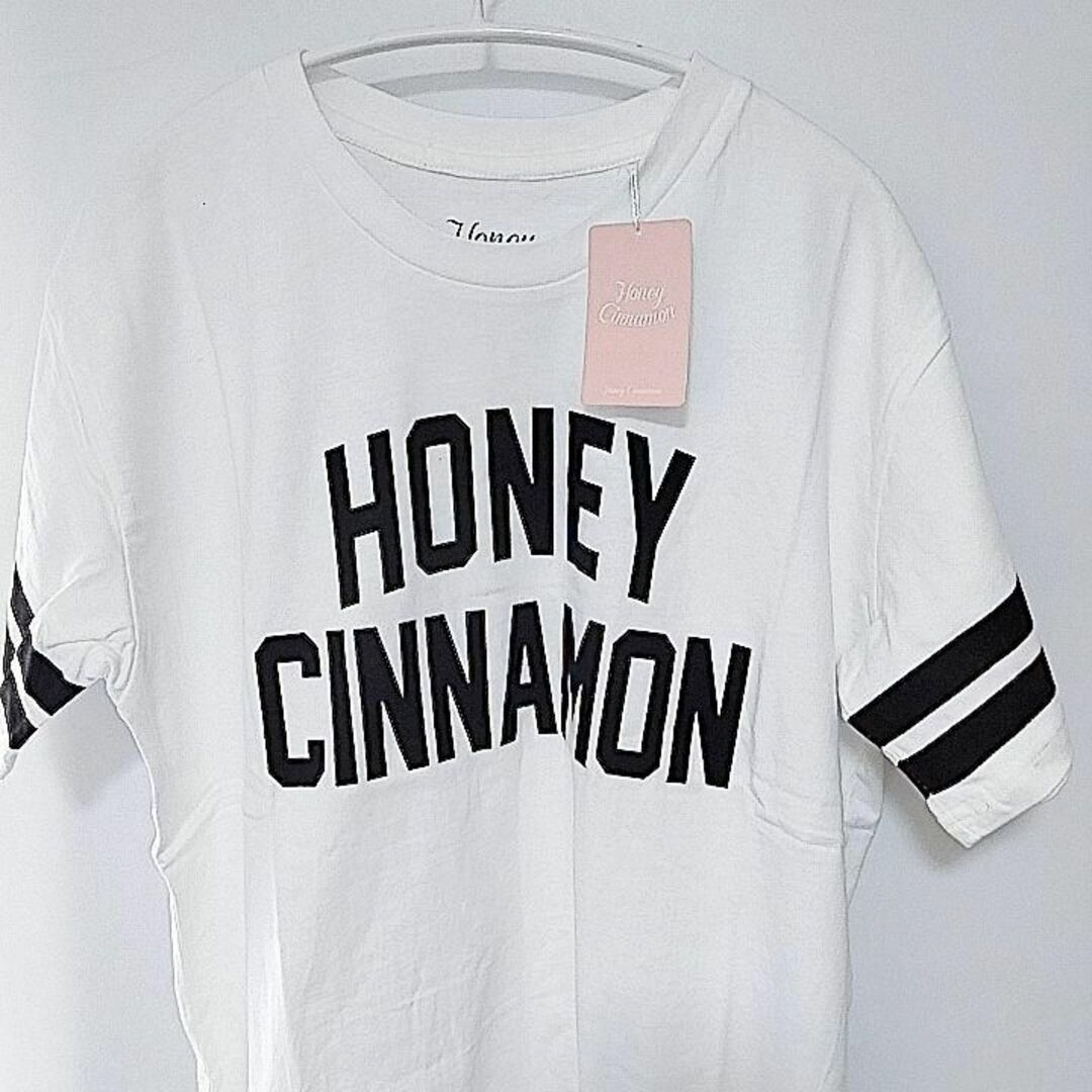 Honey Cinnamon(ハニーシナモン)の新品　タグ付き　ハニーシナモン　コットン　半袖　シャツ　Tシャツ レディースのトップス(Tシャツ(半袖/袖なし))の商品写真