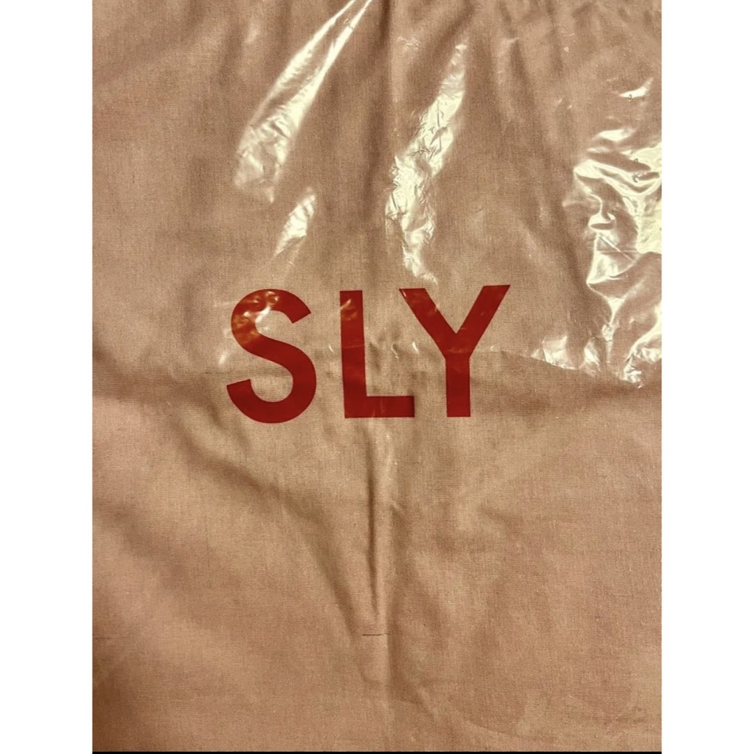 SLY(スライ)のSLY店舗限定トートバッグ♡エコショッパーバッグ♡新品未使用 レディースのバッグ(トートバッグ)の商品写真